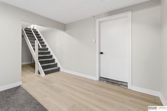 5610 Seward Street, Omaha, NE 68104