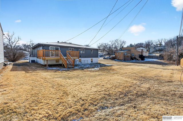 5610 Seward Street, Omaha, NE 68104