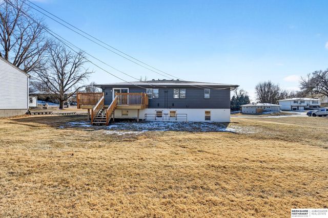 5610 Seward Street, Omaha, NE 68104