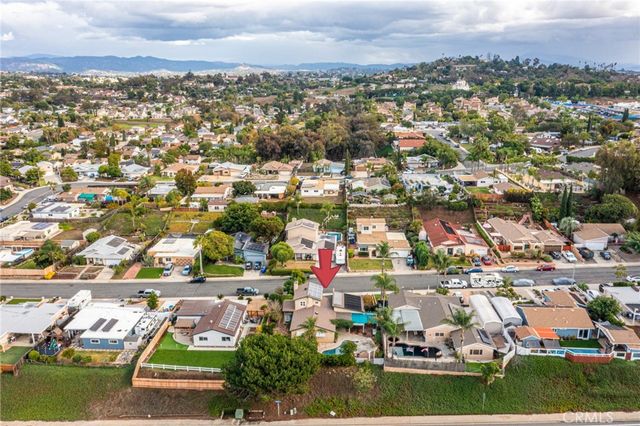 586 Tam O Shanter, San Marcos, CA 92069