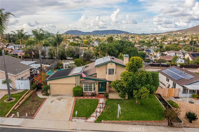 586 Tam O Shanter, San Marcos, CA 92069