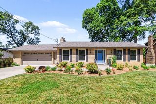 7626 Hampton Oaks Drive, Portage City, MI 49024