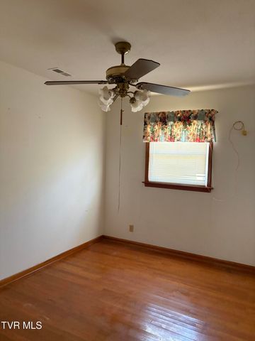 1820 Pine Orchard Road, Butler, TN 37640