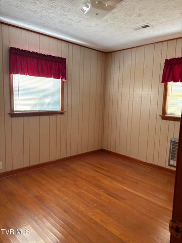 1820 Pine Orchard Road, Butler, TN 37640