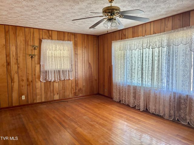 1820 Pine Orchard Road, Butler, TN 37640
