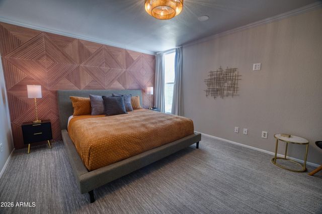 3209 S COLLEGE Avenue, Tempe, AZ 85282