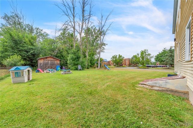 363 Davison Road, Lockport City, NY 14094