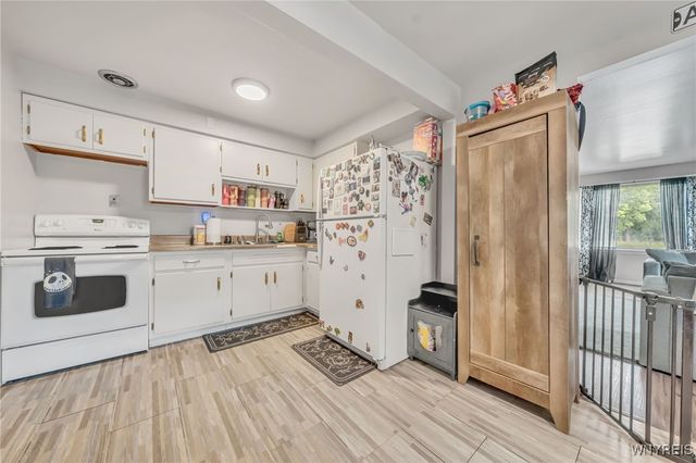 363 Davison Road, Lockport City, NY 14094