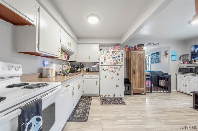 363 Davison Road, Lockport City, NY 14094