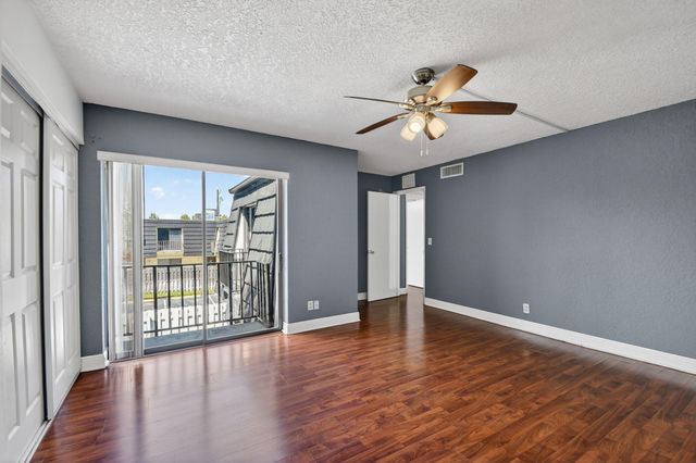 320 Woodland Road, Palm Springs, FL 33461