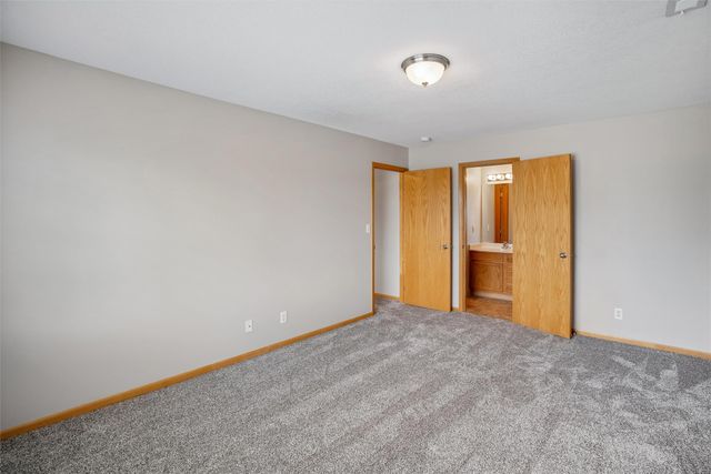 793 SE Willow Brook Drive, Waukee, IA 50263