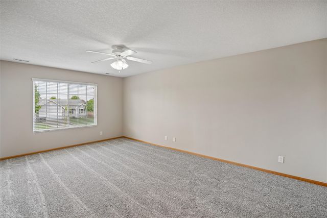 793 SE Willow Brook Drive, Waukee, IA 50263