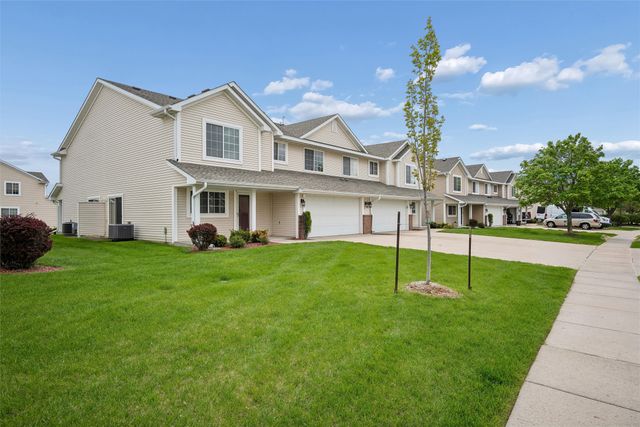 793 SE Willow Brook Drive, Waukee, IA 50263