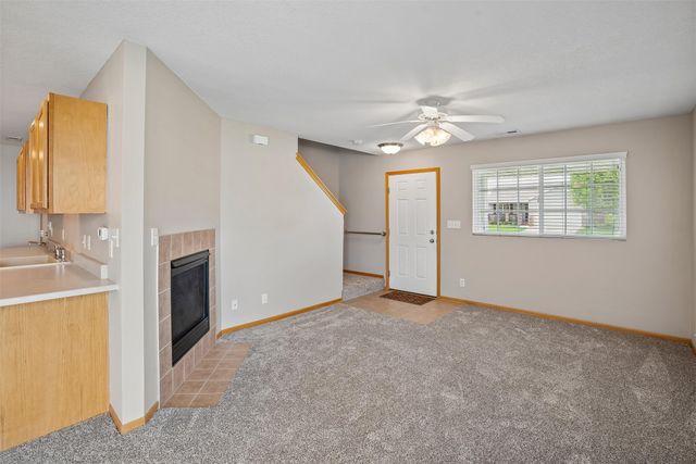 793 SE Willow Brook Drive, Waukee, IA 50263