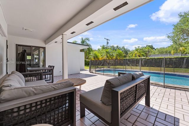 8620 SW 159th Street, Palmetto Bay, FL 33157