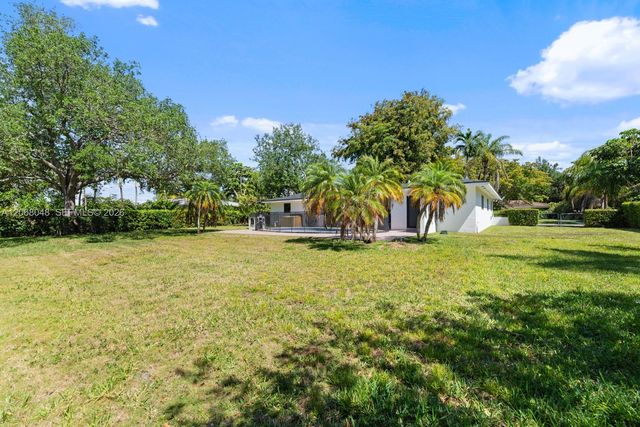 8620 SW 159th Street, Palmetto Bay, FL 33157