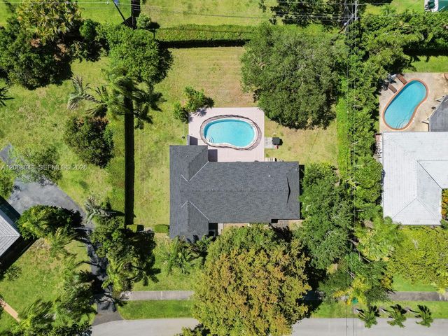 8620 SW 159th Street, Palmetto Bay, FL 33157