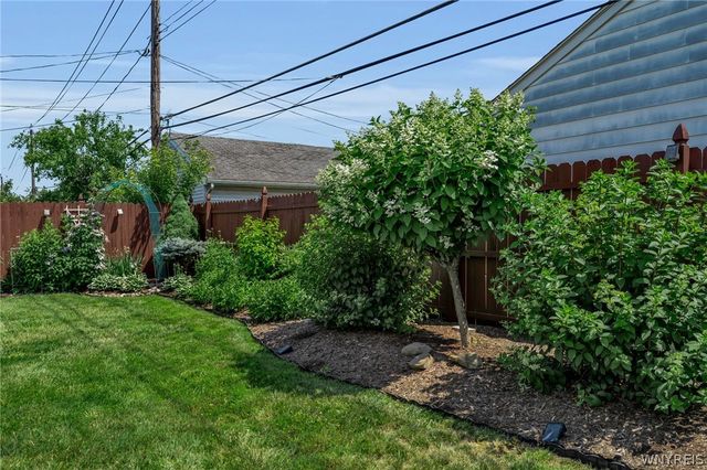 409 Northwood Drive, Tonawanda, NY 14223