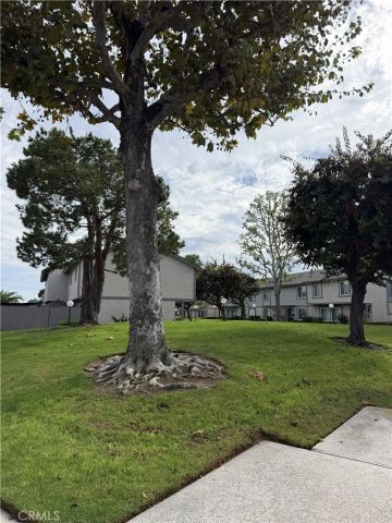 3080 Bradford E, Santa Ana, CA 92707