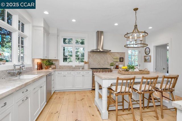 1751 Reliez Valley Road, Lafayette, CA 94549