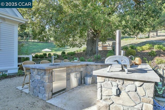 1751 Reliez Valley Road, Lafayette, CA 94549