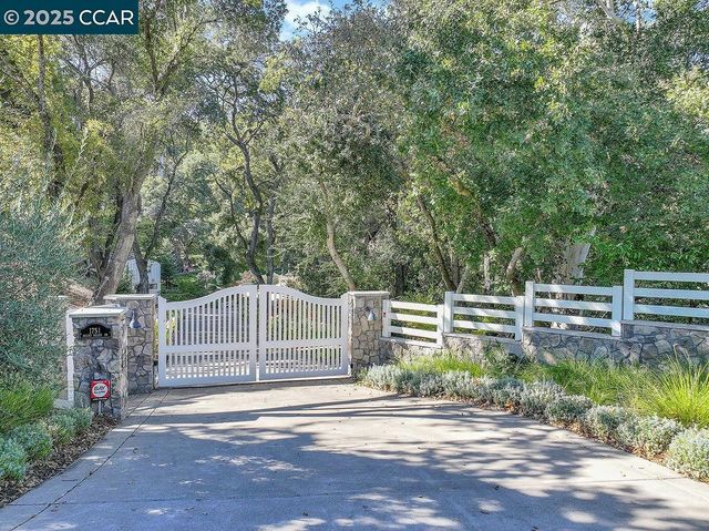 1751 Reliez Valley Road, Lafayette, CA 94549