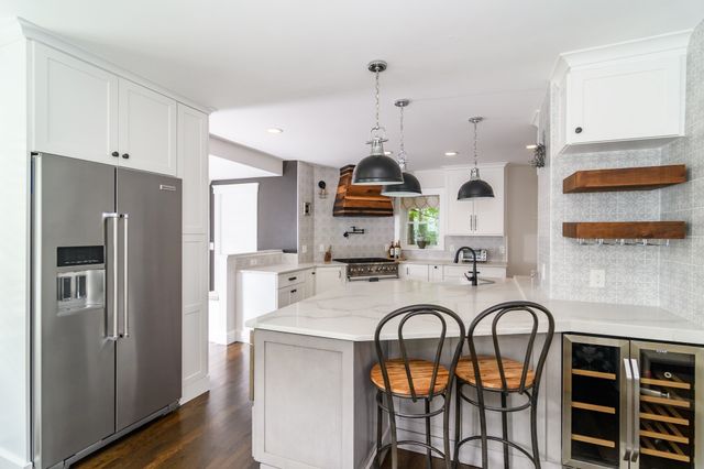 56 Curve Street, Wellesley, MA 02482