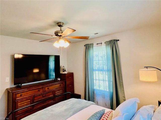 200 Bob White ST, Portsmouth, VA 23701