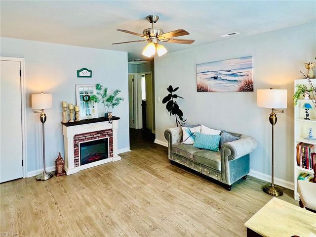 200 Bob White ST, Portsmouth, VA 23701