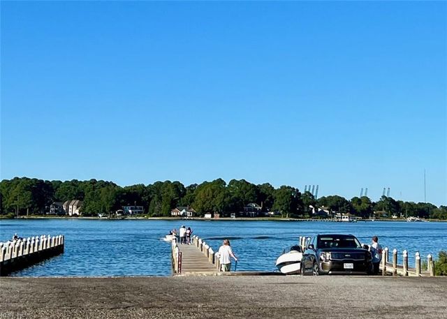 200 Bob White ST, Portsmouth, VA 23701