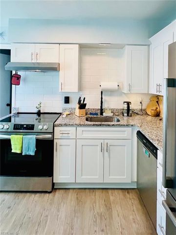 200 Bob White ST, Portsmouth, VA 23701