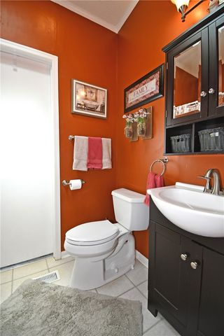16 Northridge Cir, Robinson Twp, PA 15106