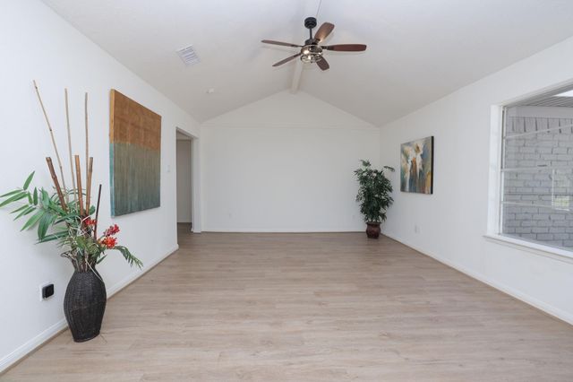 503 Allison Street, Conroe, TX 77303