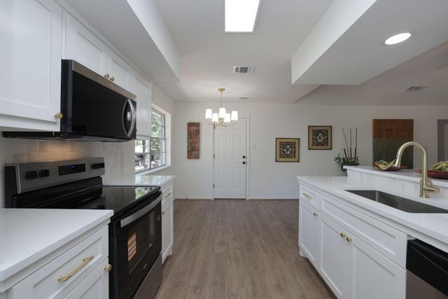 503 Allison Street, Conroe, TX 77303