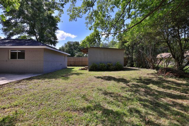 503 Allison Street, Conroe, TX 77303