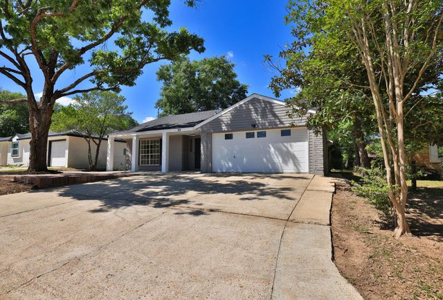 503 Allison Street, Conroe, TX 77303