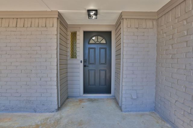 503 Allison Street, Conroe, TX 77303