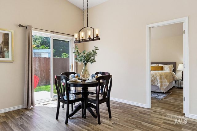 8243 W Pamela St, Garden City, ID 83714