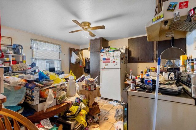 1329 DOBLON STREET, Green Bay, WI 54302