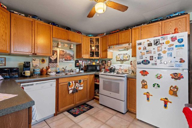 1329 DOBLON STREET, Green Bay, WI 54302