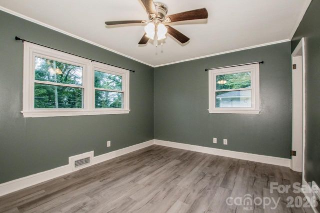 1317 Meadowbrook Circle, Salisbury, NC 28144
