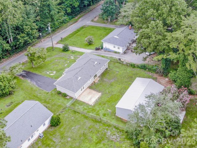 1317 Meadowbrook Circle, Salisbury, NC 28144