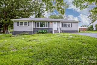 1317 Meadowbrook Circle, Salisbury, NC 28144