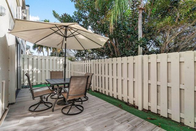820 Bella Vista Court S 20, Jupiter, FL 33477