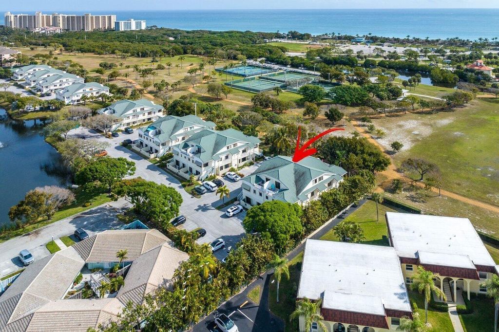 820 Bella Vista Court S 20, Jupiter, FL 33477