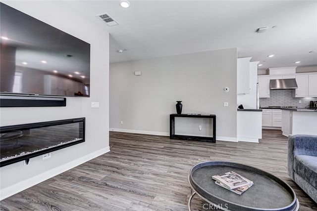26 Country Glen, Pomona, CA 91766