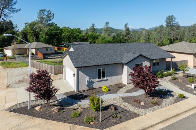 3707 Bloomsbury Avenue, Shasta Lake, CA 96019