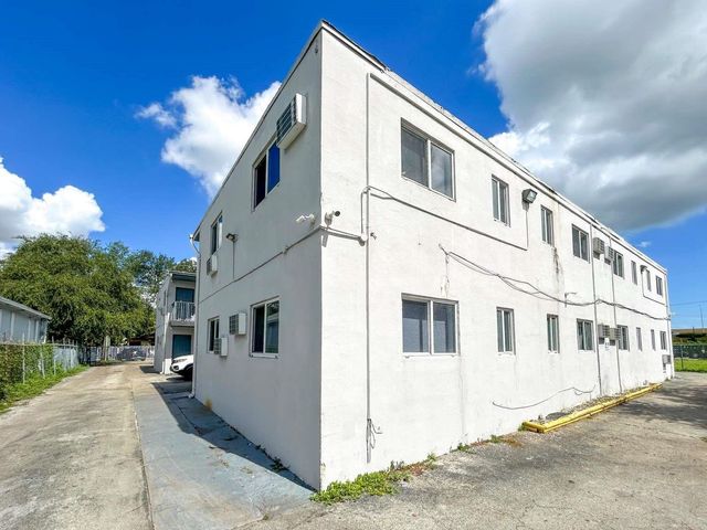 734 NW 80th Street, Miami, FL 33150