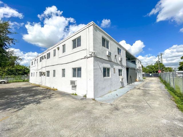 734 NW 80th Street, Miami, FL 33150