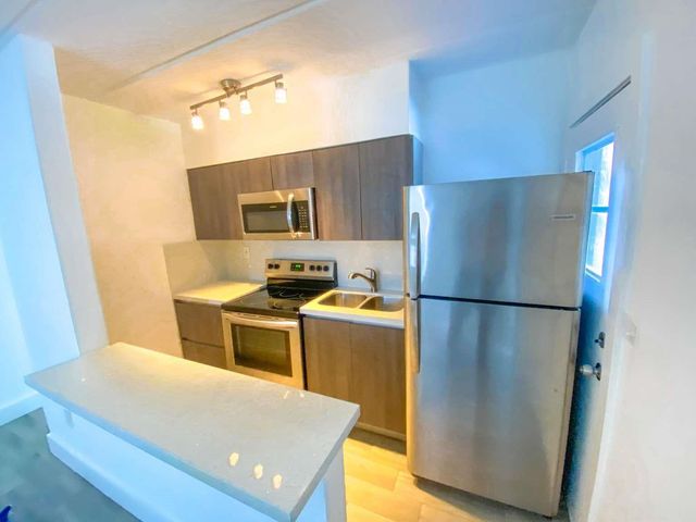 734 NW 80th Street, Miami, FL 33150